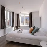 Maison Stellaross - *